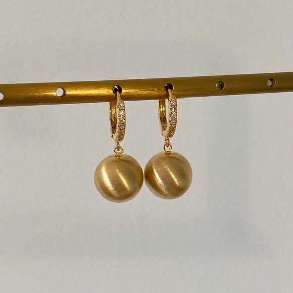 18K Gold Plated Brushed Ball Drops Viavia Earrings - Picture 1 of 6